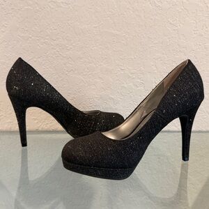 FIONI Night Black/Silver Sparkle Platform Pump Heel | Size 5 1/2